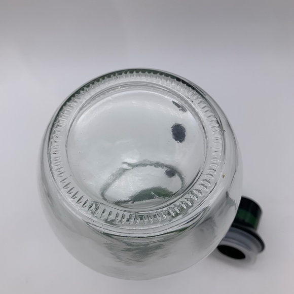 Frosty The Snowman Vtg. Christmas Painted Cocoa Glass Jug/Decanter With Top Hat - Picture 9 of 11